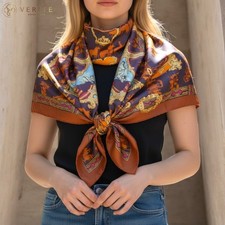 RARE VINTAGE HERMES Silk Scarf "La Berline D'Or" Carre 90 Duty-free US