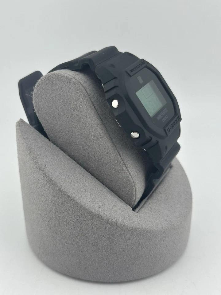 Casio G-Shock непобежденный сотрудничества модель DWE5600UD-1 новый + в коробке - Изображение 3 из 4