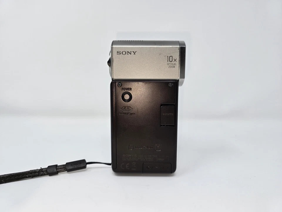 SONY Handycam HDR-TG3E Digital HD Camera Recorder + 4GB memory Card - Image 2 of 4