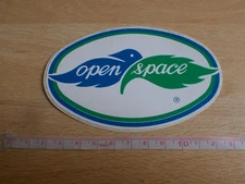 Autocollant OPEN SPACE