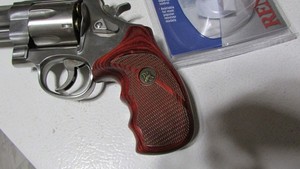 PACHMAYR N FRAME ROUND BUTT GRIPS