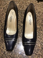 vintage st john Navy Gold metallic leather pumps 7.5 excellent