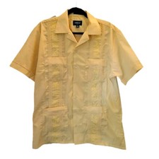 Mens Yellow Guayabera Shirt Medium Embroidered Short Sleeve Button Up Resort