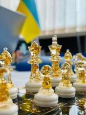 Custom chess set 32pcs with board | Size of King 2.75 inches | Board 12.4 inch