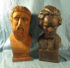 2 Bustes : Beethoven & Platon en  bois sculpté ou pâte de bois .