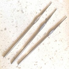 SUSAN BATES VINTAGE crochet hooks made in Mexico 7, 8 ,9 remarkable condition.c