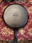 1939-1944 Griswold no. 7 Cast Iron Skillet **PERFECT  CONDITION**
