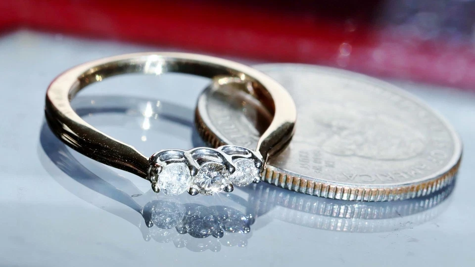 Anillo de compromiso oro amarillo 14k talla 8 0,28ct diamante natural 3 piedras 2,3gr N2451F Foto 4 de 4