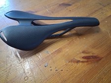 Super lightweight full carbon fibre racing bike road bicycle seat / saddle