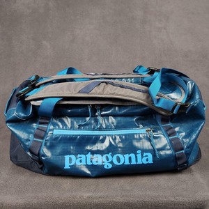 patagonia black hole 60l blue 40L Duffel Smolder Blue/Amanita Red Made in a Fair Trade Certified factory Patagonia Black Hole Duffel 60L
