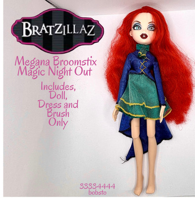 Bratzillaz 2013 Meygana Broomstix, Magic Night Out, Puppe, Kleid und Pinsel. Y2K