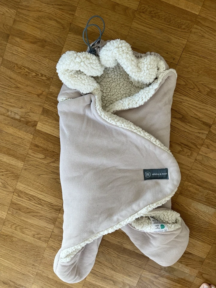 Emma und Noah Einschlagdecke beige - Bild 3 von 4