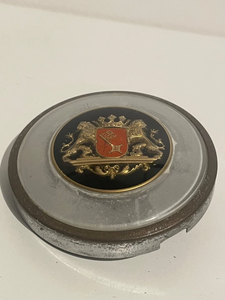 Botón bocina Borgward Isabella 1954 a 1962 original usado vintage Alemania Petri Foto 2 de 4