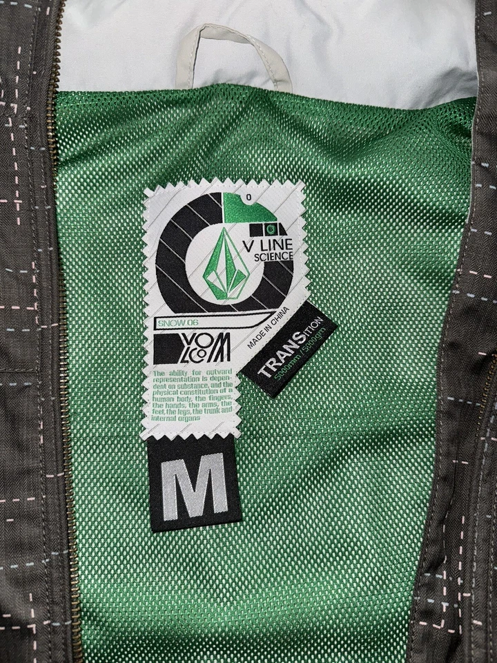 VOLCOM V LINE SCIENCE SNOW 06 NIMBUS SNOWBOARD JACKET WOMENS SIZE M FUR HOOD - Image 4 of 4