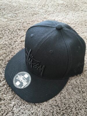 スケートボード stussy logo 5panel cap black スケートボード