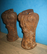 Paire 2 Anciens Pieds de baignoire en Fonte Feuille d'Acanthe