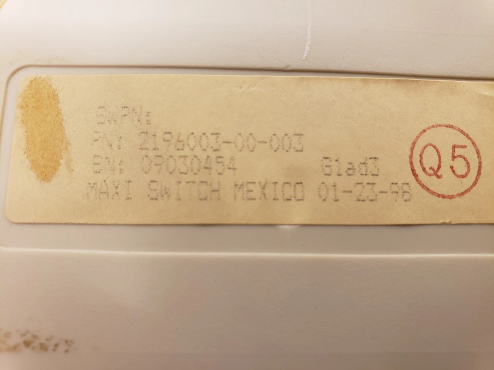 Maxi interruptor mecánico de teclado Gateway 2000 vintage PS/2 2196003-00-003 probado Foto 4 de 4