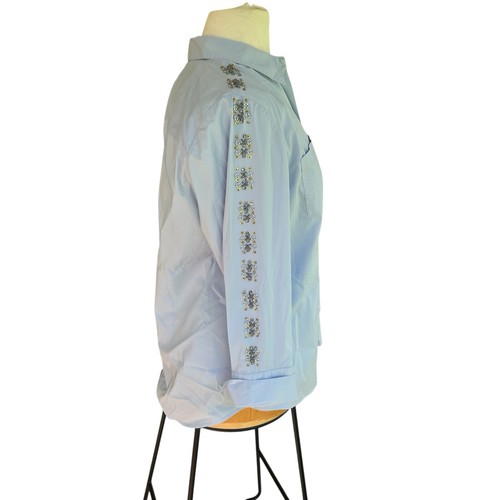 Camicetta Chicos blu chiaro con colletto taglie forti abbottonata taglia 3 U.S. 16XL - Foto 4 di 5