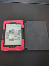 Amazon Kindle Paperwhite 10th Gen Black Waterproof eBook Reader bundle WORKS!!!