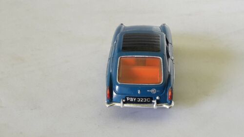 1965 MGB GT - # DY-3 - Dinky - Blue - 1988 - Matchbox - Macau - Foto 4 di 6