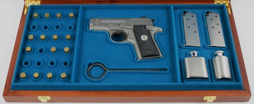 PISTOL GUN PRESENTATION CUSTOM DISPLAY CASE for COLT MUSTANG .380 Mk 4 Series 80 - Picture 9 of 12