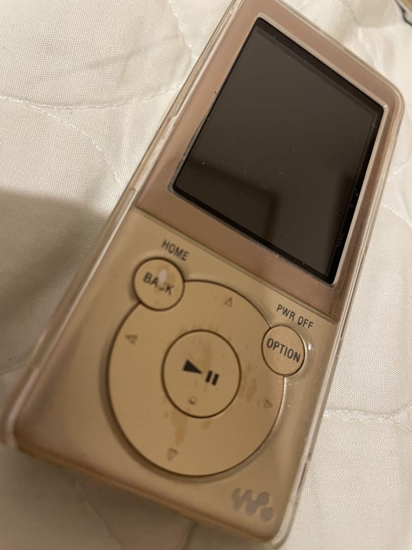 SONY Walkman S Series 8GB Gold NW-S774 /N SONY Walkman S Series 8GB Gold NW-S774 /N
