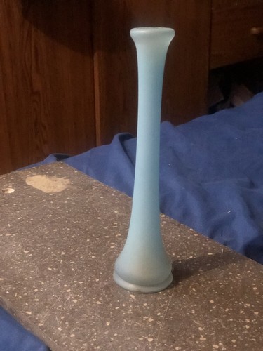Small Frosty Blue Thin Vase - Picture 2 of 5