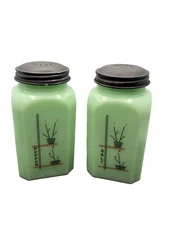 Jade Green Glass Salt & Pepper Shakers Art Deco Badge Arch Retro Style Marked
