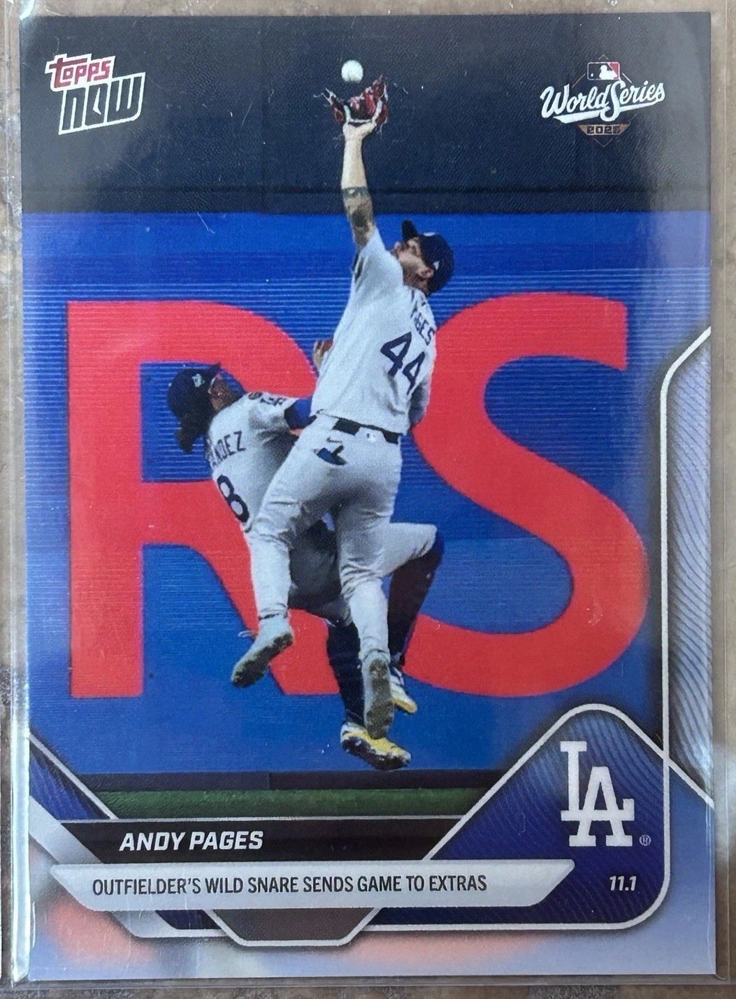 2025 Topps Now - Andy Pages #923 /7944 Los Angeles Dodgers World Series Catch