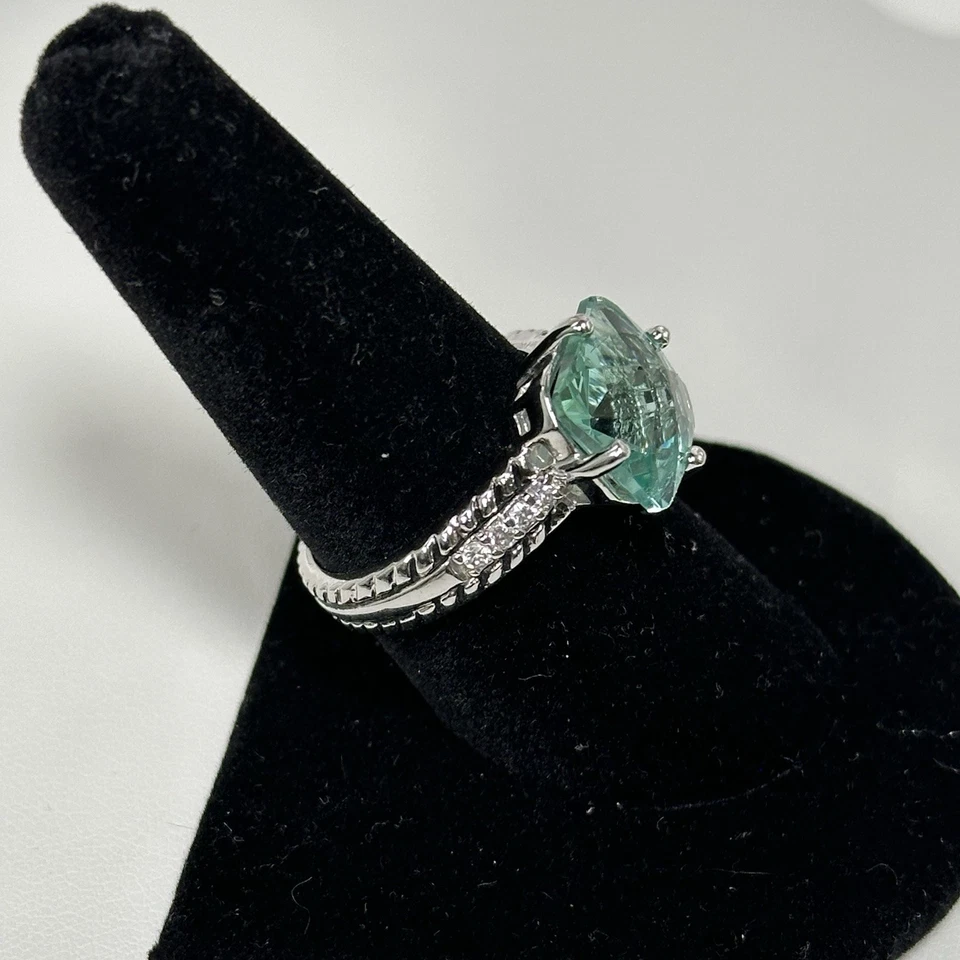 Anillo Lia Sophia Isla Griega Corte Cojín Vidrio Aqua Estrás Tono Plata Talla 9 Foto 3 de 4