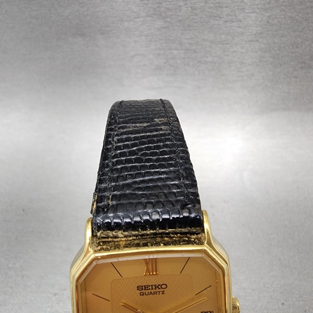Seiko Tank Watch Men 28mm Gold Dial Gold Tone Date Octagon 6432