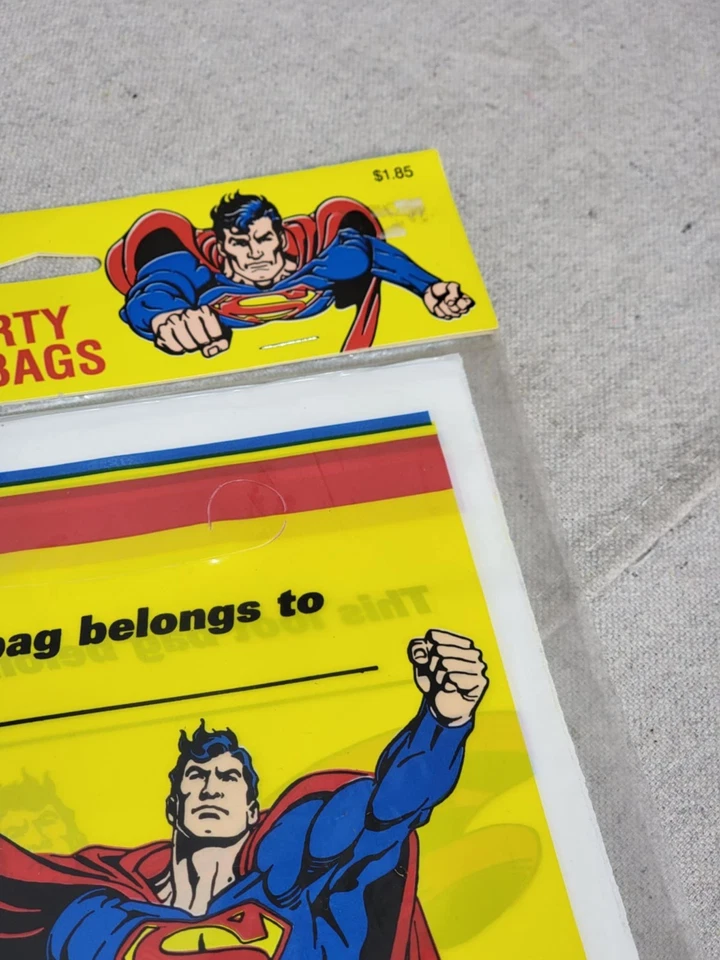 Superman 8 bolsas de regalo de fiesta American Greetings Forget Me Not DC Comics 1993 Nuevo de Lote Antiguo Foto 2 de 4