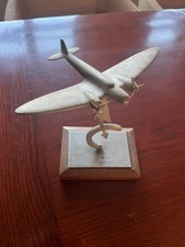 Altes Schreibtischmodel einer He 111