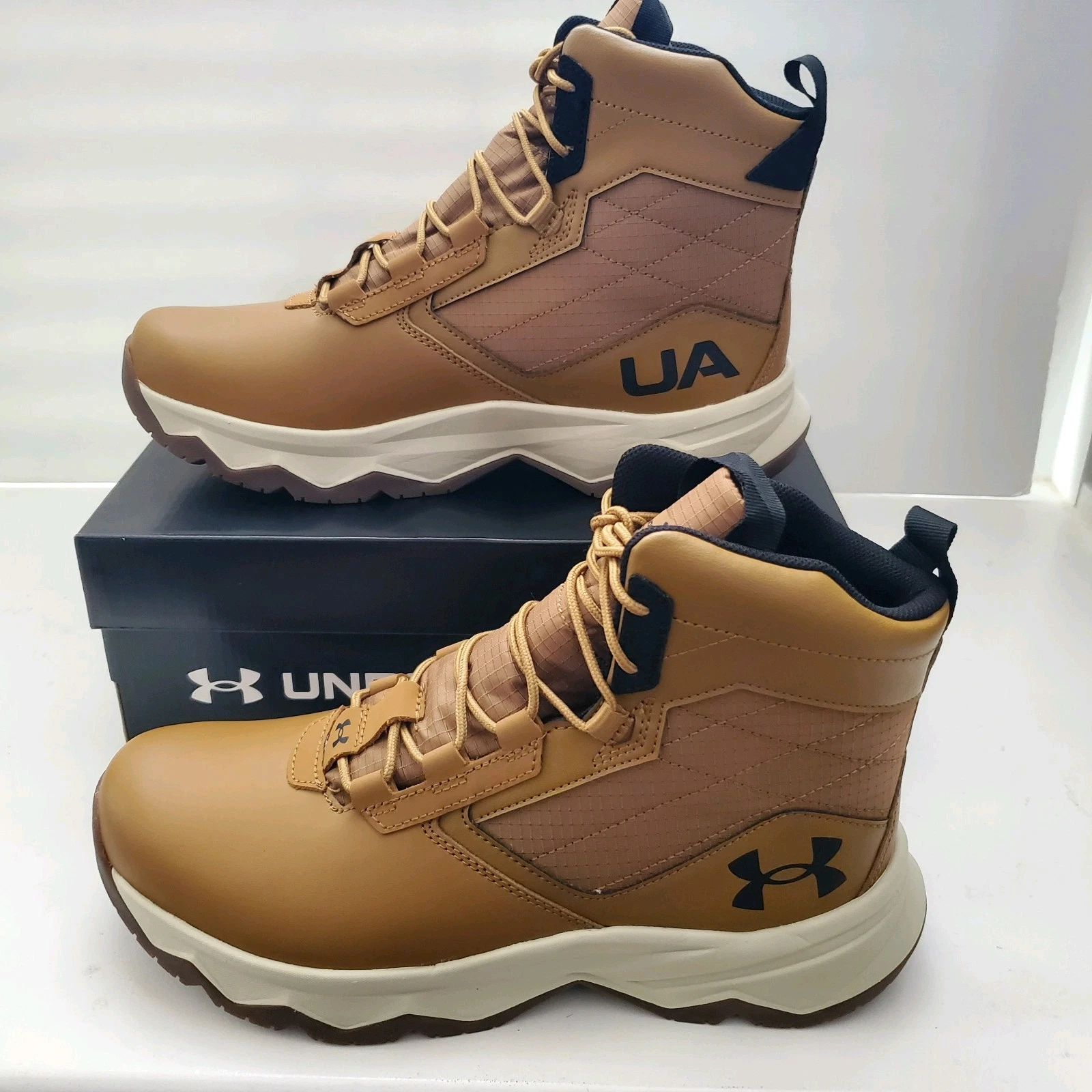 Under Armour UA Stellar G2 6" Tactical Boots Hiking Boots Mens Sz 10 3025578-200
Opens in a new wind