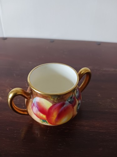 Royal Worcester Hand Painted ‘Fruits’ Miniature Two-Handled Sugar Bowl – Signed - Picture 6 of 8