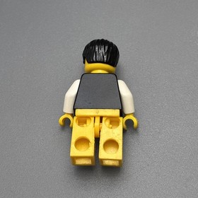 Lego twn104 Minifigure Black Vest Yellow Man 2010 From Set 10211 Grand Emporium