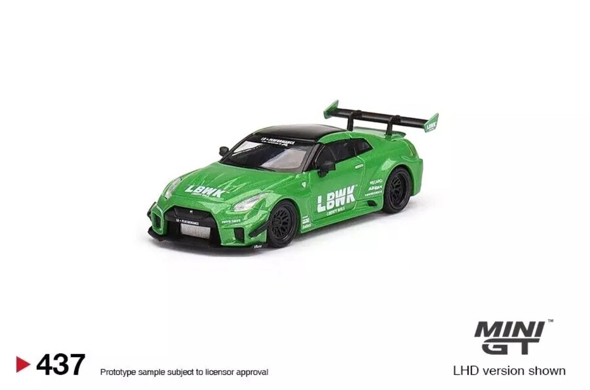 LB-Silhouette Works GT Nissan 35GT-RR Ver. 2 Apple Green LB-Silhouette Works GT Nissan 35GT-RR Ver. 2 Apple Green