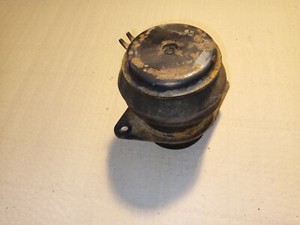 VW Golf 3 Motorlager 1H0199611