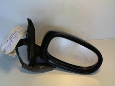 Retroviseur droit (ou coque) Nissan TINO