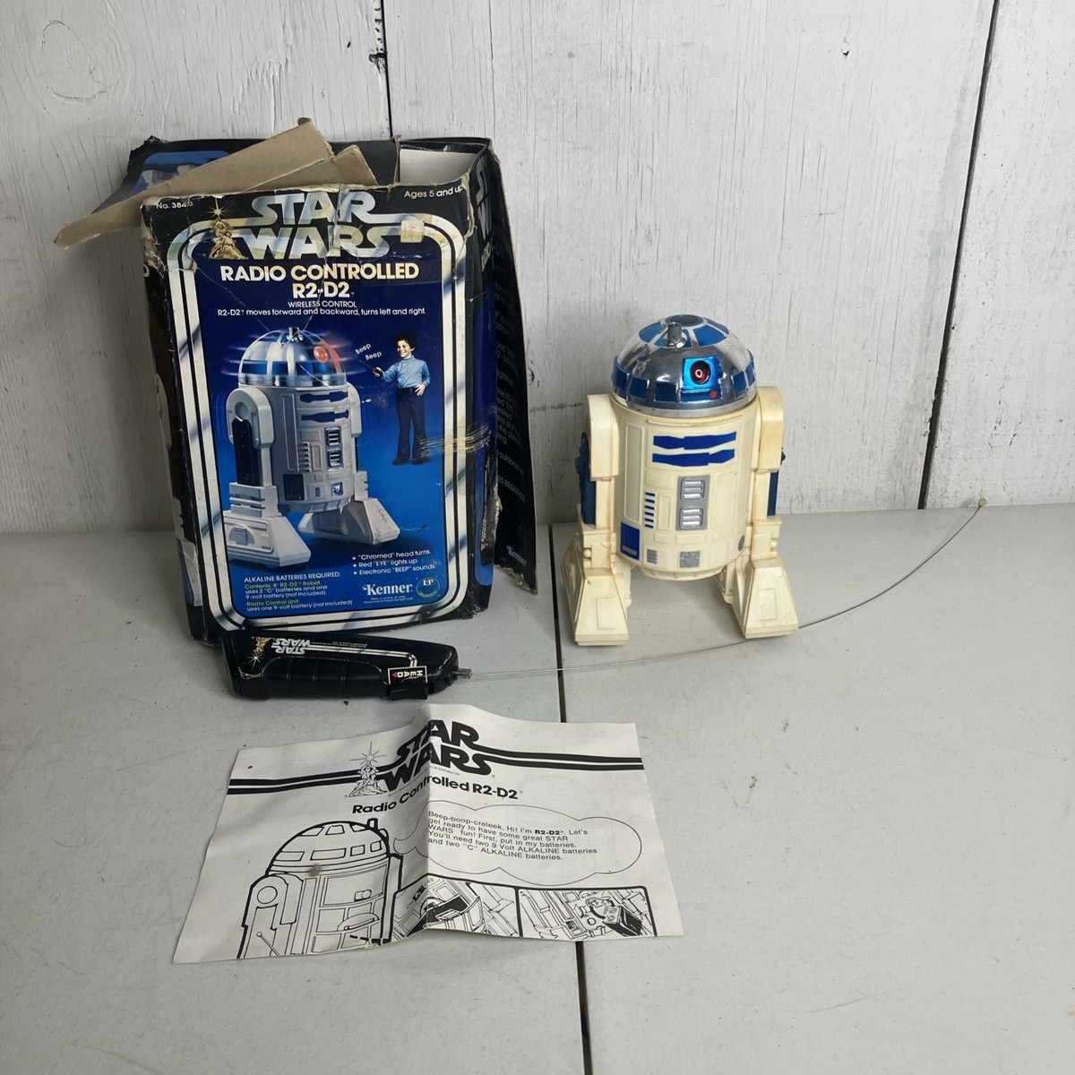 Star Wars 1978 Radio Controlled R2-D2 Original Box & Remote Kenner
