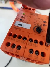 DOLD BH5928 SAFEMASTER EMERGENCY STOP MODULE 24V-DC BH5928.92/61 Missing Relay