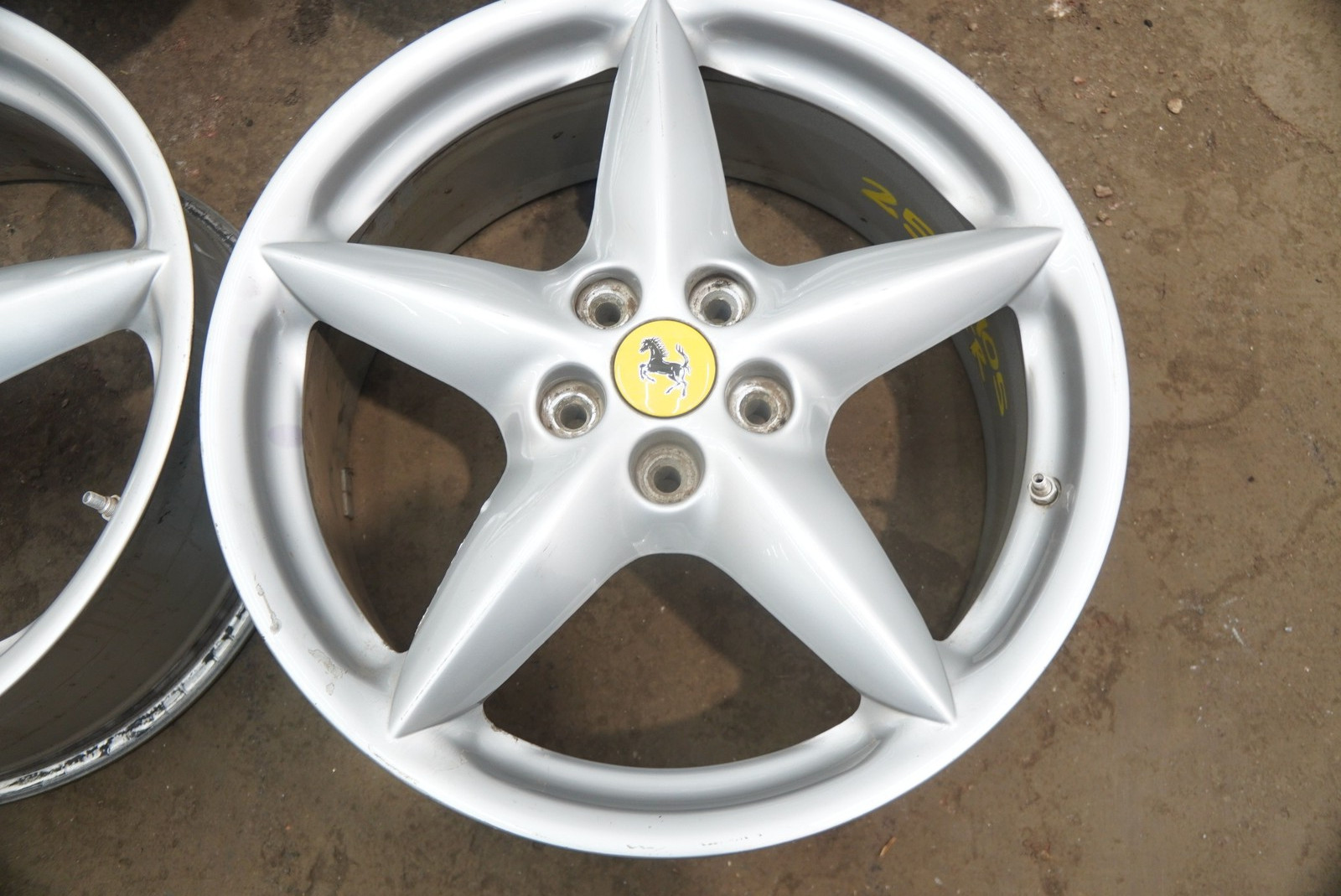 Set Front 18X7.5" Rear 18X10" Wheel Rim 164173 164175 Ferrari 360 Modena Spider