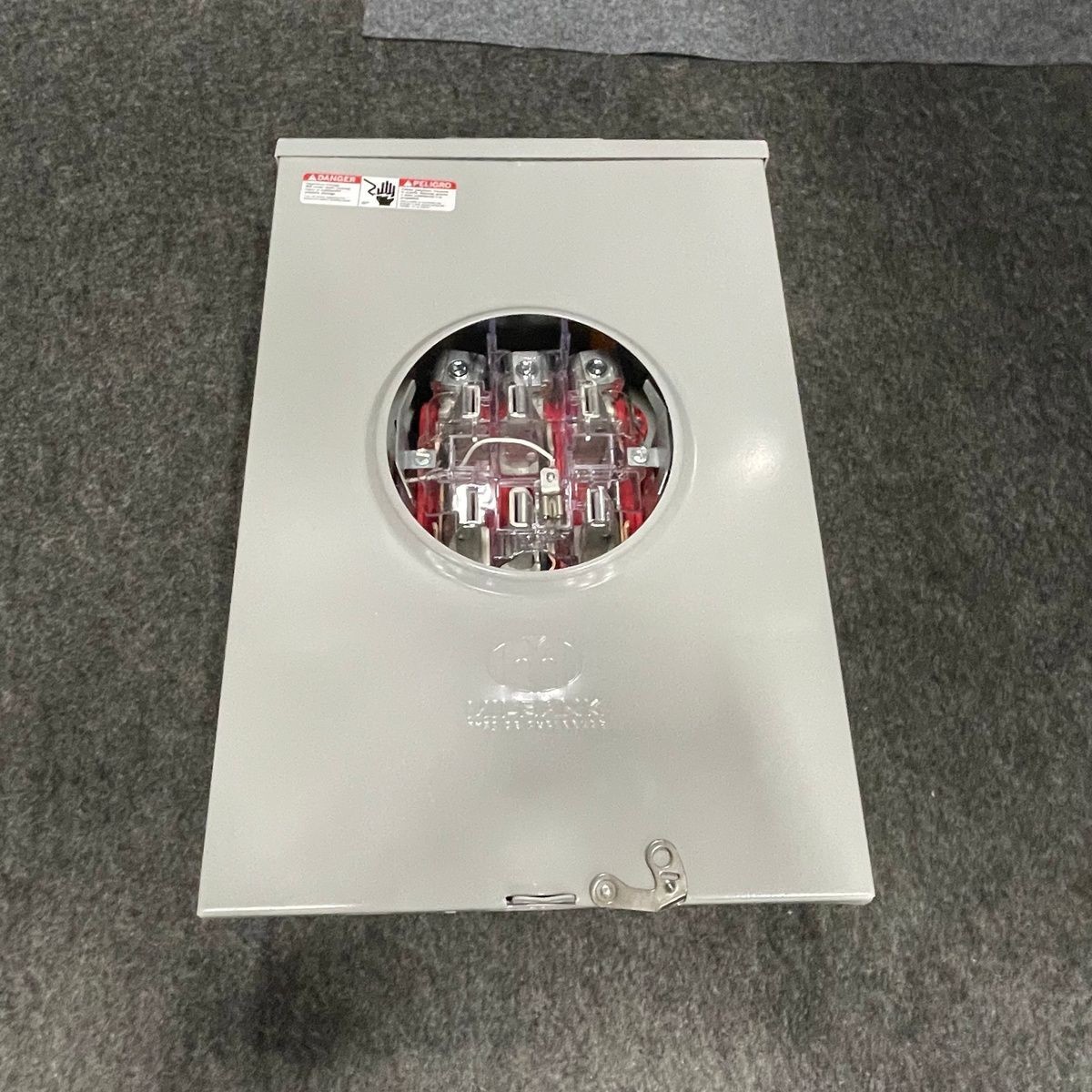 MILBANK U9701-RXL Ringless Meter Socket 200A 7 Terminal, Surface Mounting *