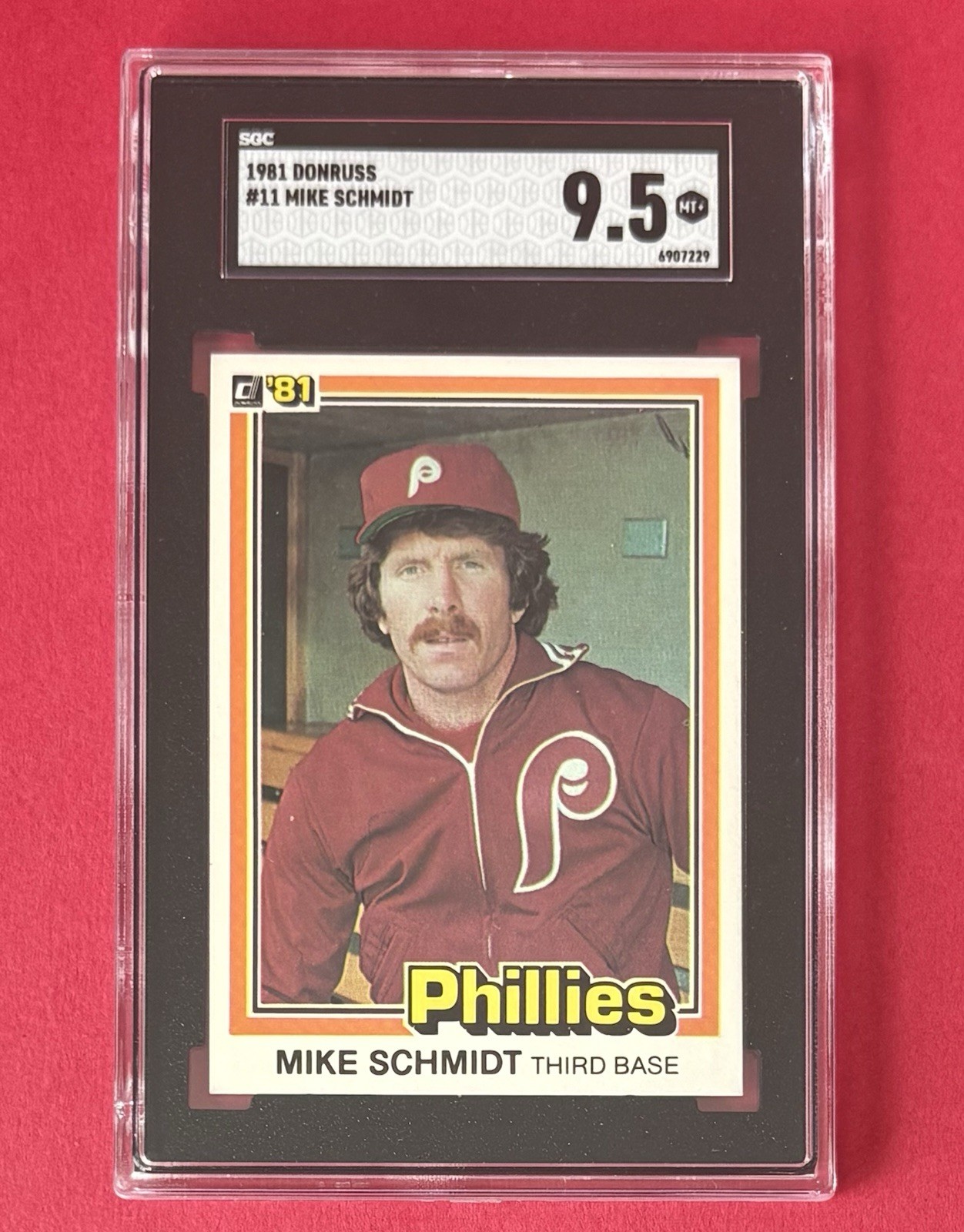 1981 Donruss Mike Schmidt Philadelphia Phillies ATG HOFer Card #11 SGC 9.5 MT+