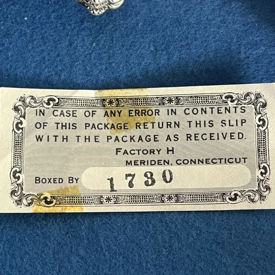 Platería Roger Bros 52 piezas. Placa reforzada deslustre - cofre resistente Foto 4 de 4