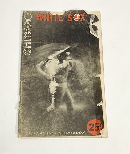 Lot of 4 Vintage Chicago White Sox Score Books - 1957, 1961, 1966 and 1968 - Picture 9 of 14