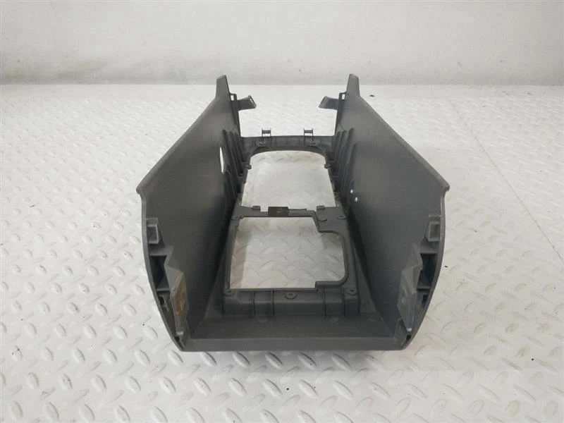 2000 Daewoo Nubira Shifter Bezel - Image 4 of 4