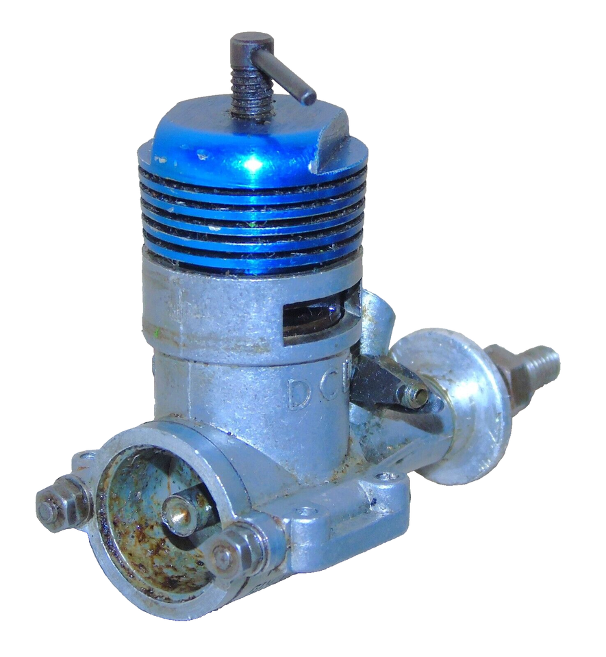 VINTAGE DC SPITFIRE DAVIES CHARLTON LTD 1cc MODEL AIRPLANE DIESEL AERO