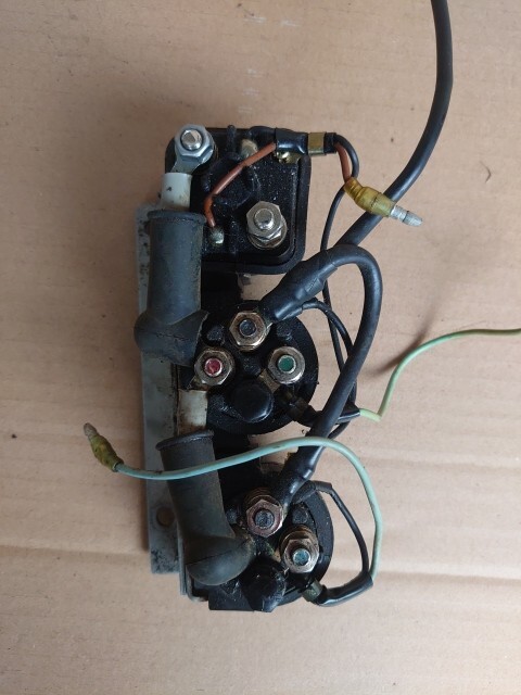 Mercury Mariner POWER TRIM & Starter SOLENOID 75 90 hp 4