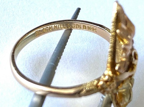 Vintage BHG Black Hills Gold 10K Solid Yellow Gold 12K Leaf Ladies Ring Sz 5.75 - Picture 10 of 12